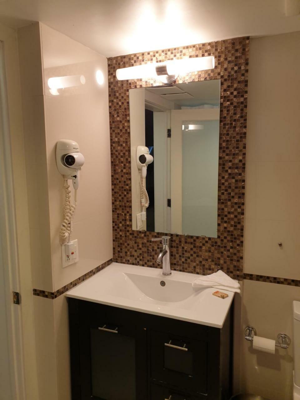 Hotel Chateaubleau Coral Gables Buitenkant foto
