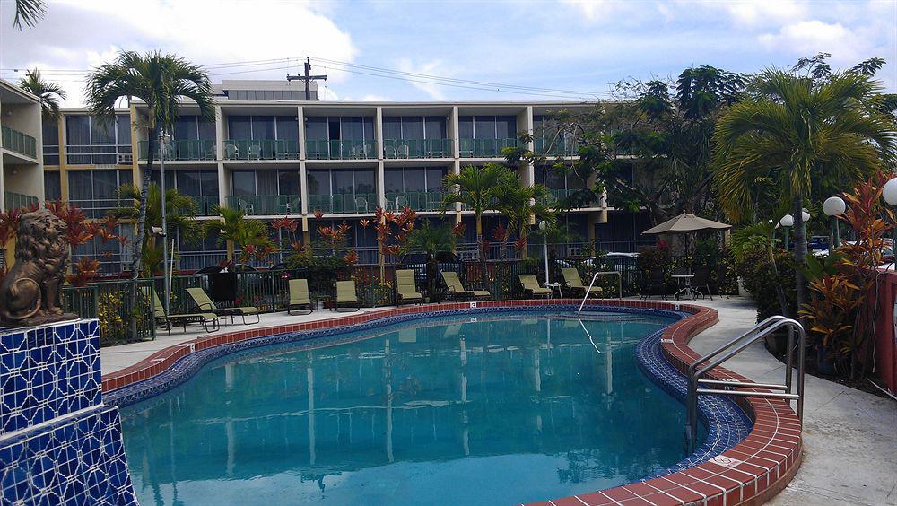Hotel Chateaubleau Coral Gables Buitenkant foto